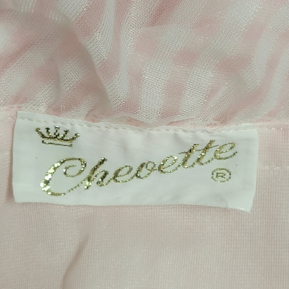 Vintage Cheoette Ruffled Nightgown. - Picture 9 of 13
